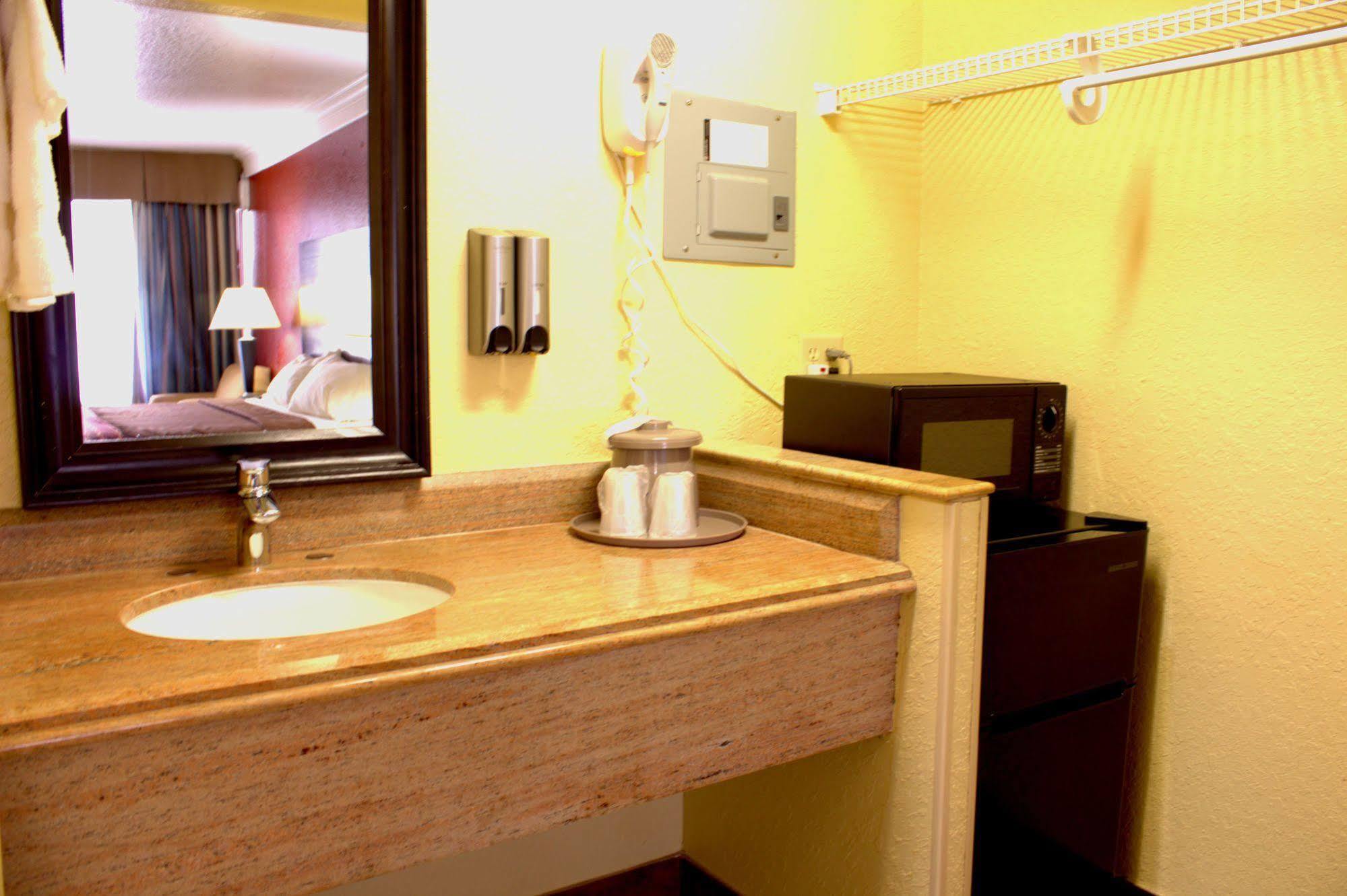 Polynesian Inn 세인트 클라우드 외부 사진